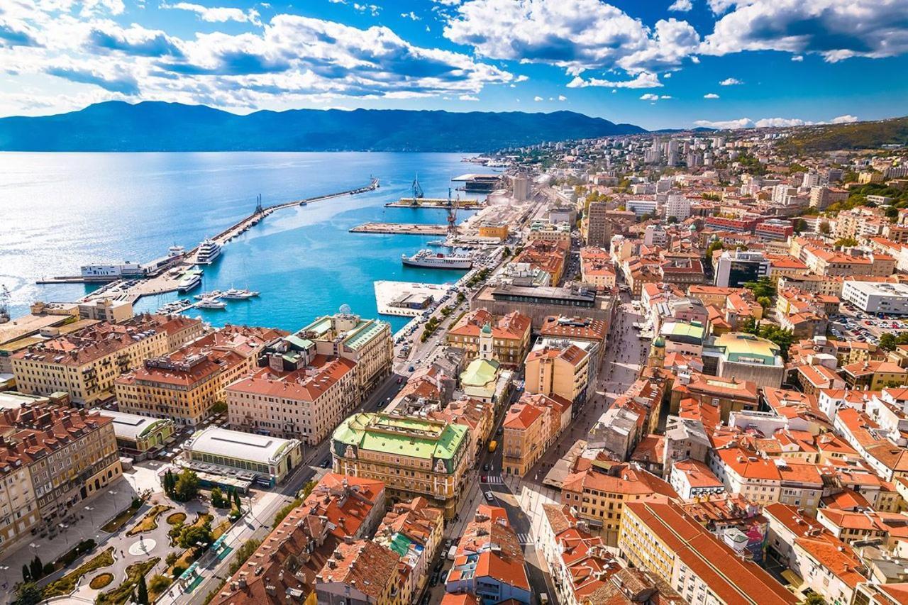 Sylvia Suite@Kantrida Rijeka Exterior photo